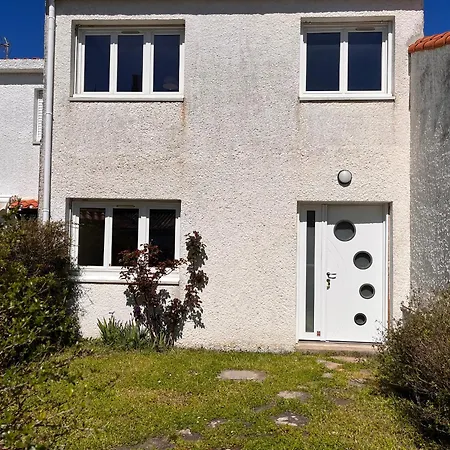 Maison 3 Avec Jardin Et Parking Proche Plage Tanchet Et Casino - Fr-1-197-564 *